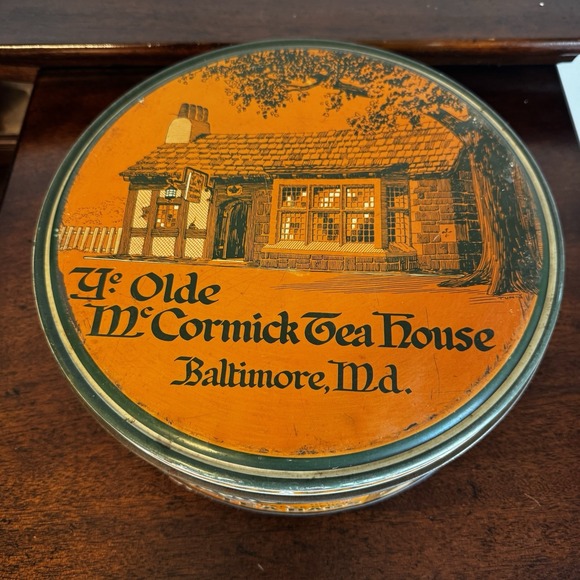 Vintage 1936 YE OLDE McCORMICK TEA HOUSE Tin Baltimore Md Orange Pekoe Tea Bags - Picture 1 of 11